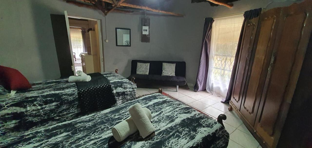 Drakensberg Bush Lodge And Backpackers Winterton Exterior foto